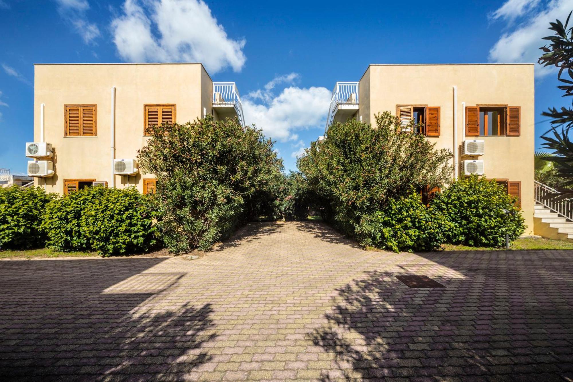 Giallomare Aparthotel Marzamemi Exterior foto